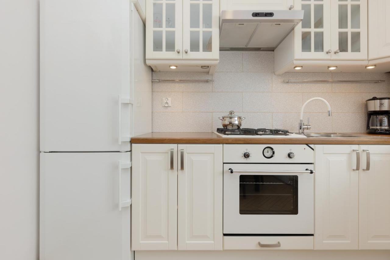 Metro Raclawicka Cozy Studio Apartment By Noclegi Renters Warsaw Luaran gambar