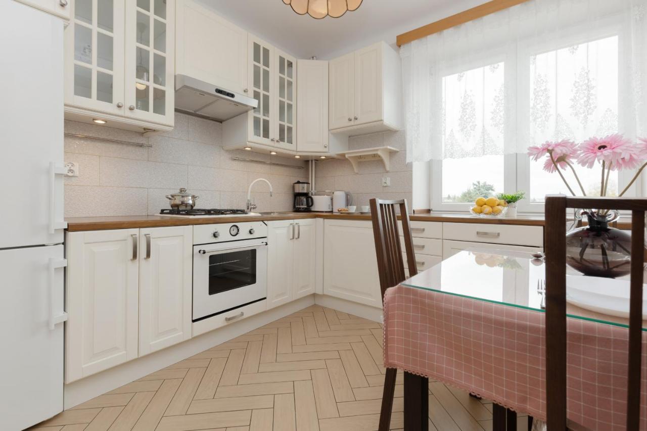 Metro Raclawicka Cozy Studio Apartment By Noclegi Renters Warsaw Luaran gambar